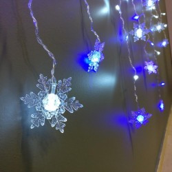LED užuolaida su snaigėmis 1,2 m.